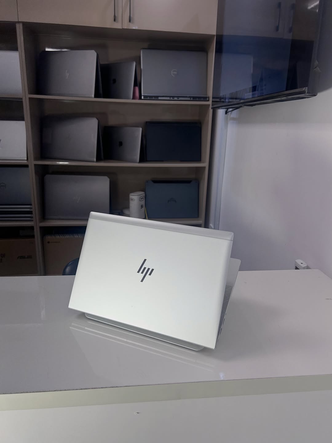 Hp 830 g8